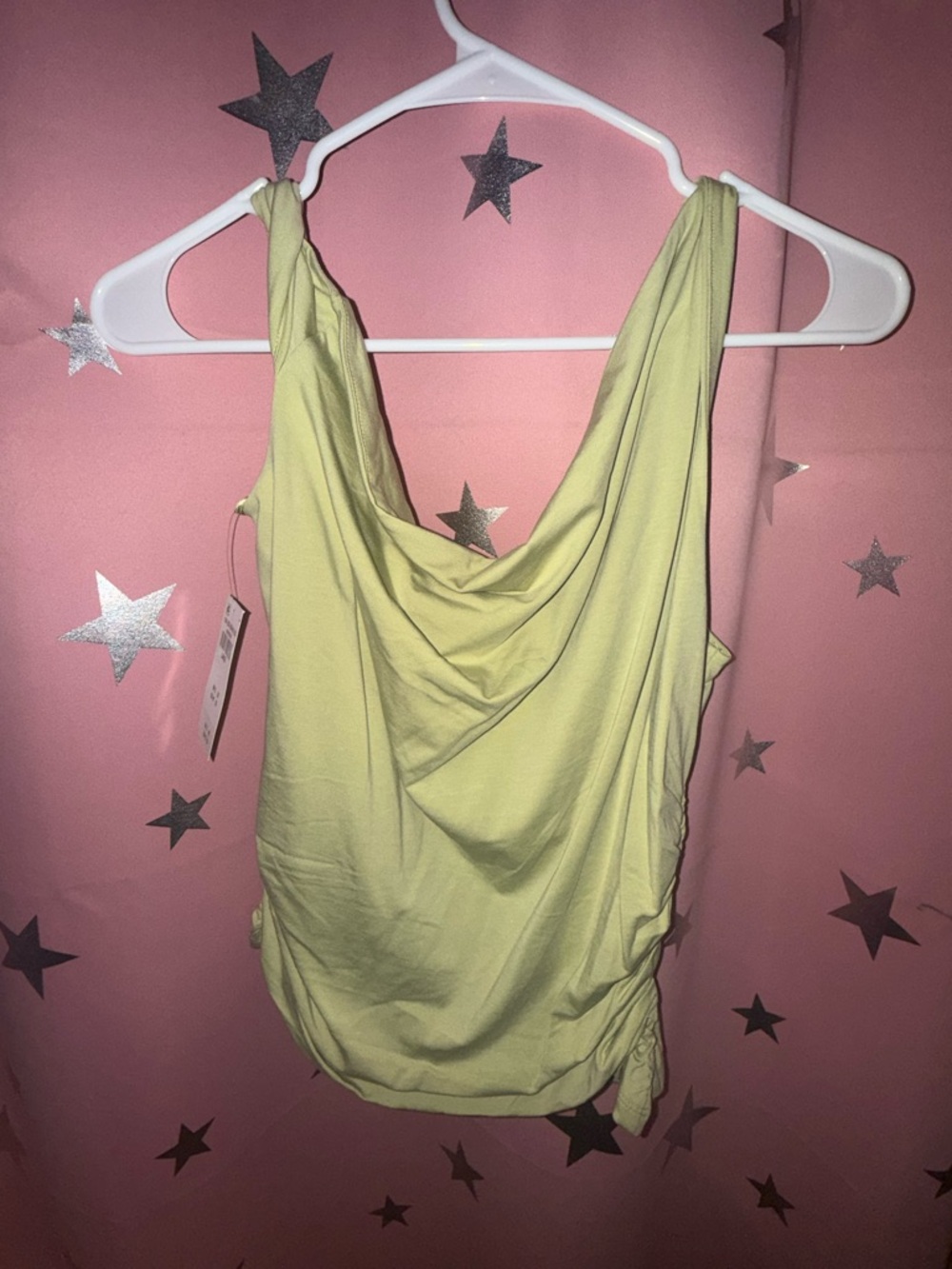 NWT 🏷️ Abercrombie Asymmetrical Twist Top